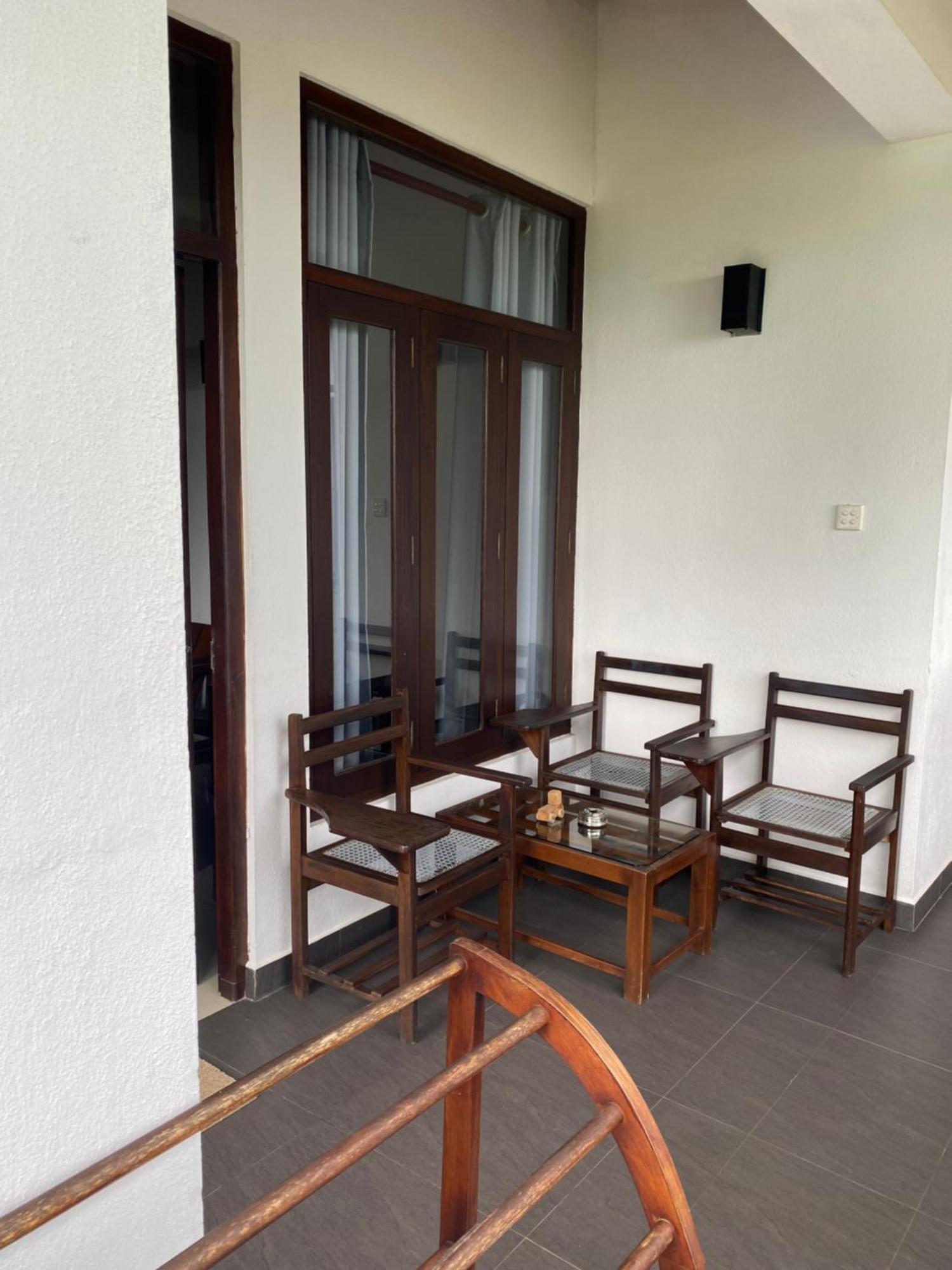 Unawatuna Beach Bungalow - Exterior photo