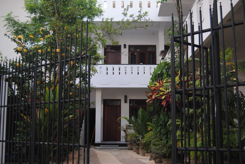 Unawatuna Beach Bungalow - Exterior photo